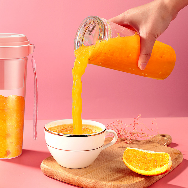 Portable Juicing Cup 